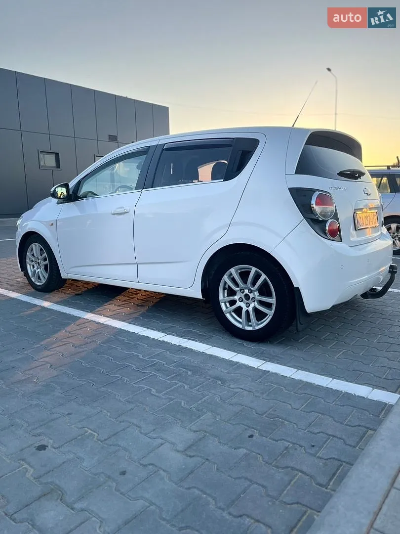 2012 Chevrolet Aveo - мініатюра 2
