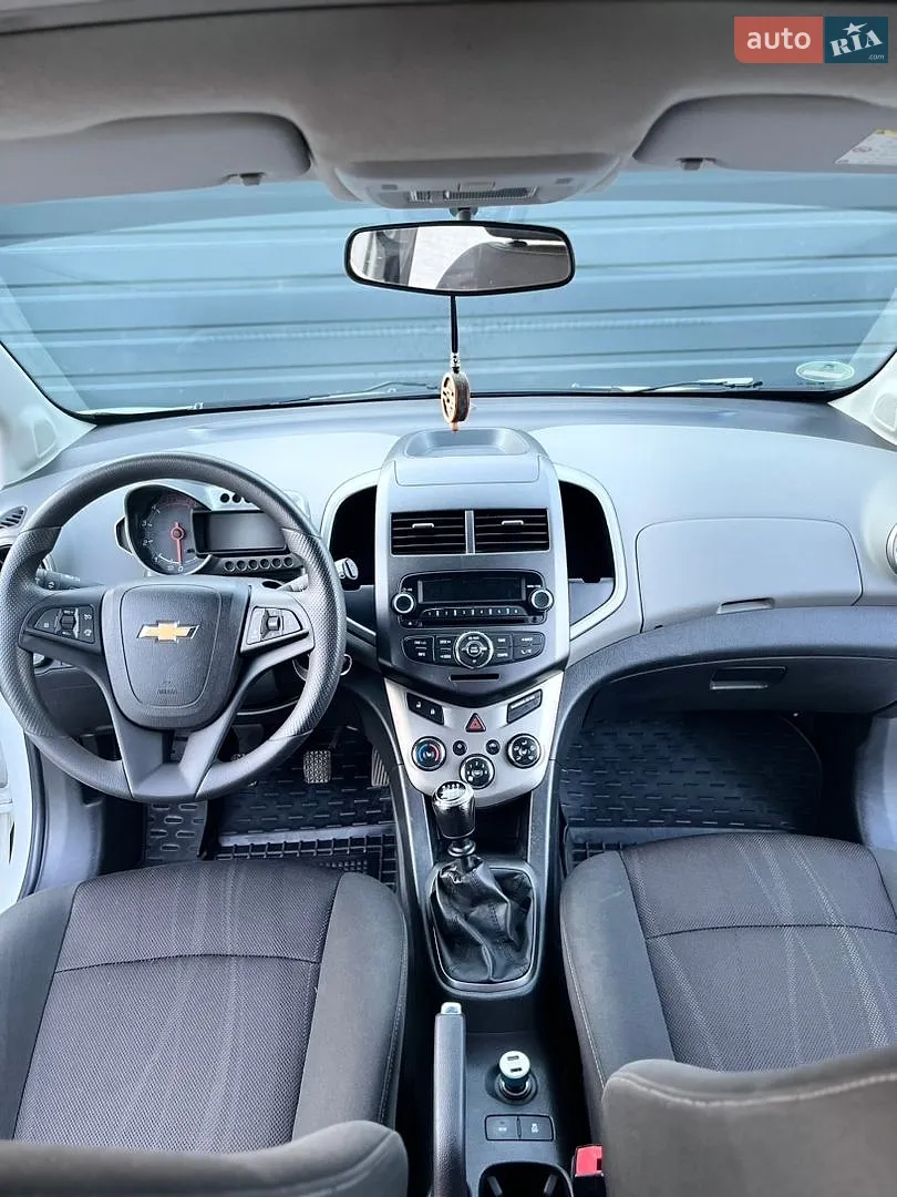 2012 Chevrolet Aveo - мініатюра 12