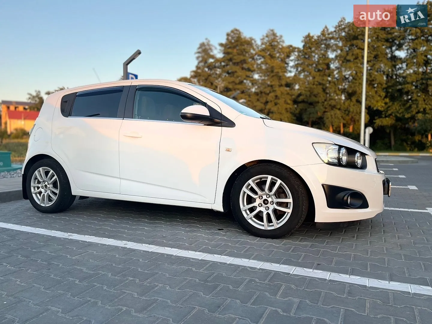 2012 Chevrolet Aveo - мініатюра 6