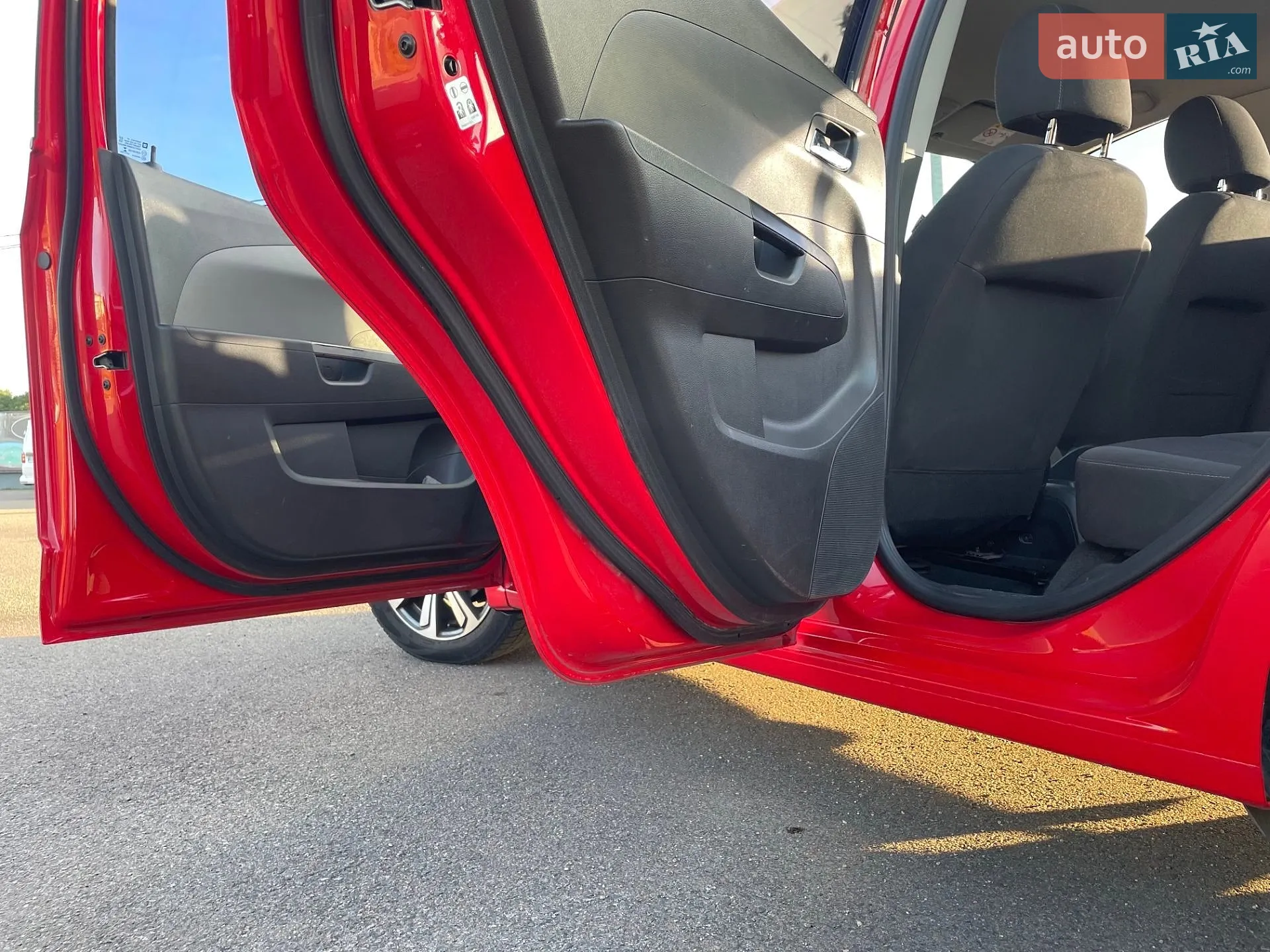 2018 Chevrolet Aveo - мініатюра 11