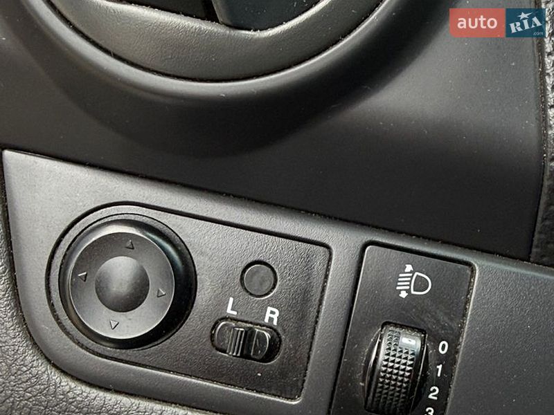 Седан Chevrolet Aveo 2007 в Кропивницком