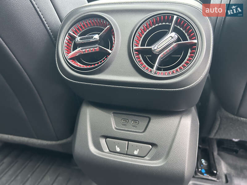 Позашляховик / Кросовер Chevrolet Blazer EV 2025 в Києві фото 27 Позашляховик / Кросовер Chevrolet Blazer EV 2025 в Києві