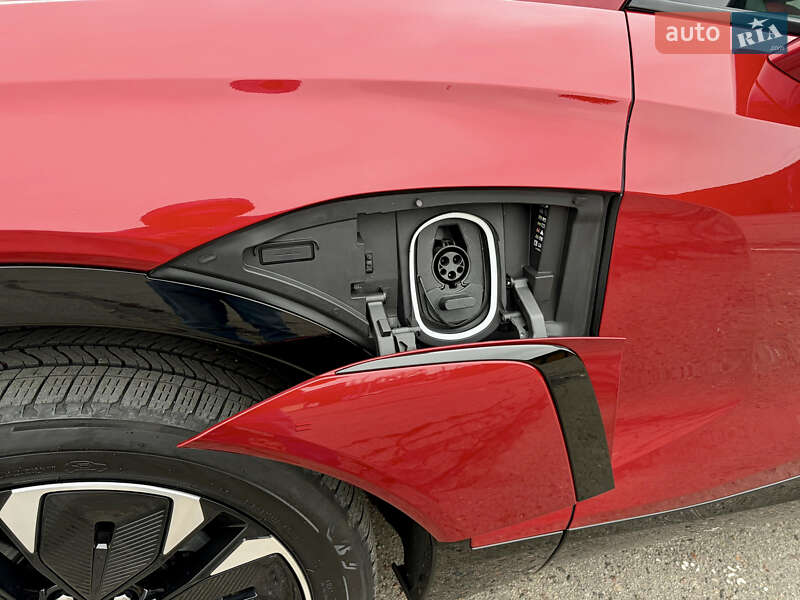 Позашляховик / Кросовер Chevrolet Blazer EV 2024 в Миколаєві