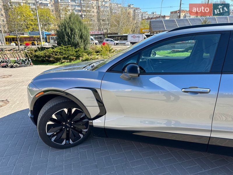 Позашляховик / Кросовер Chevrolet Blazer EV 2023 в Києві