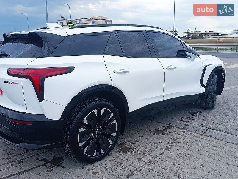 Внедорожник / Кроссовер Chevrolet Blazer EV 2024 в Львове