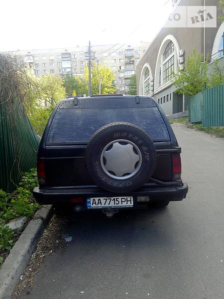 Внедорожник / Кроссовер Chevrolet Blazer 1993 в Киеве