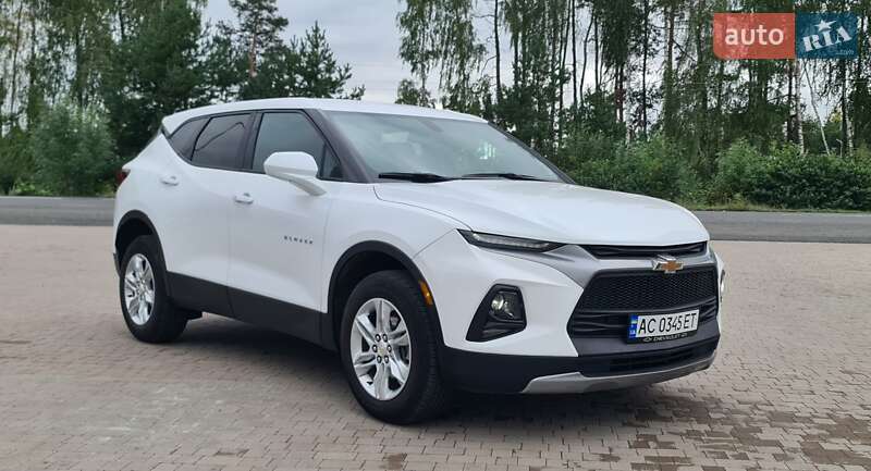 Внедорожник / Кроссовер Chevrolet Blazer 2019 в Луцке
