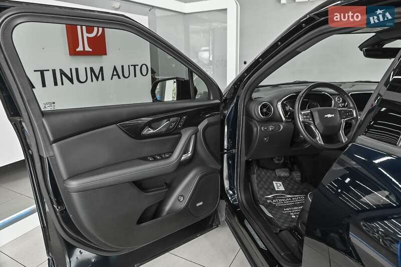 Внедорожник / Кроссовер Chevrolet Blazer 2019 в Одессе