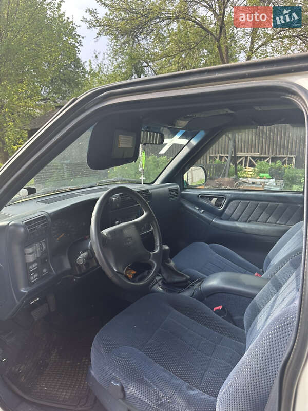 Внедорожник / Кроссовер Chevrolet Blazer 1997 в Киеве