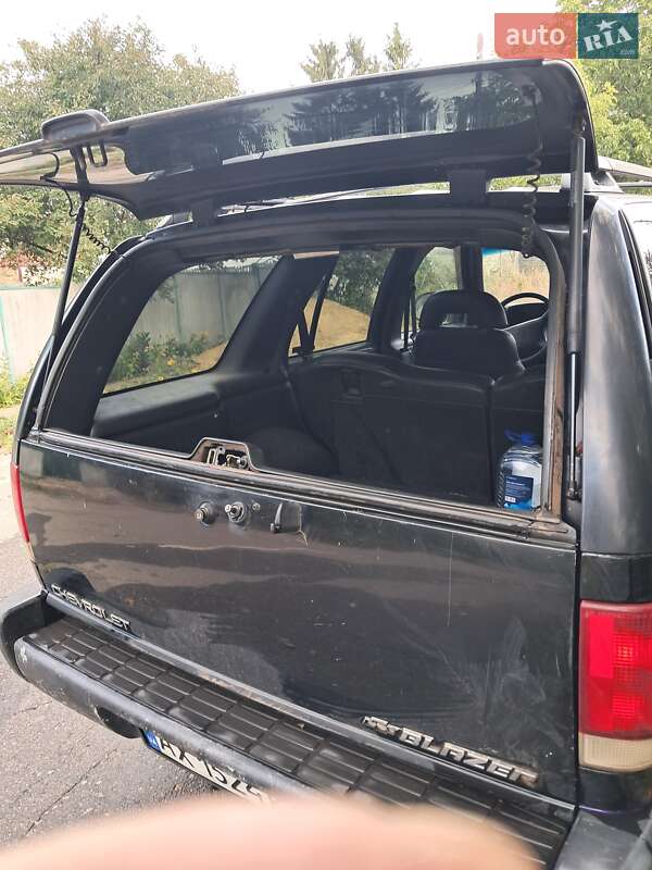 Позашляховик / Кросовер Chevrolet Blazer 1995 в Південному