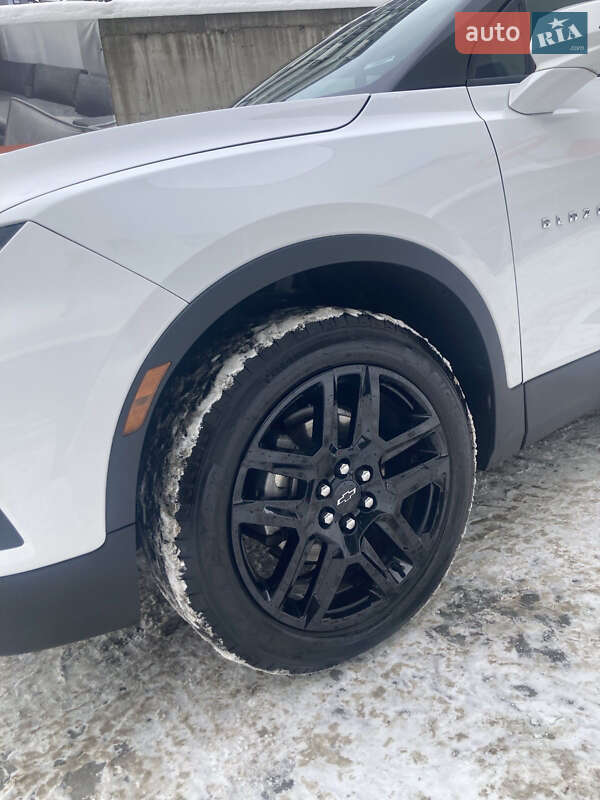 Позашляховик / Кросовер Chevrolet Blazer 2020 в Львові