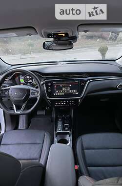 Позашляховик / Кросовер Chevrolet Bolt EUV 2023 в Чернівцях
