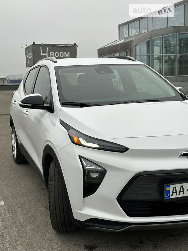 Позашляховик / Кросовер Chevrolet Bolt EUV 2023 в Києві