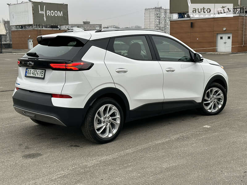 Позашляховик / Кросовер Chevrolet Bolt EUV 2023 в Києві