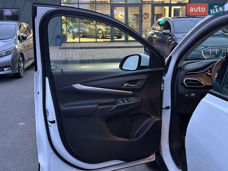 Внедорожник / Кроссовер Chevrolet Bolt EUV 2023 в Львове