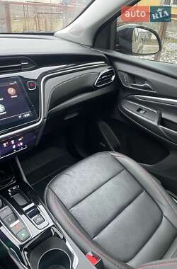 Позашляховик / Кросовер Chevrolet Bolt EUV 2023 в 