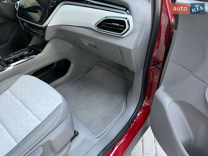 Внедорожник / Кроссовер Chevrolet Bolt EUV 2021 в Полтаве