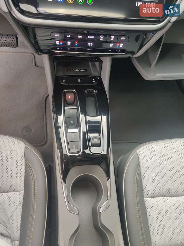 Внедорожник / Кроссовер Chevrolet Bolt EUV 2023 в Харькове