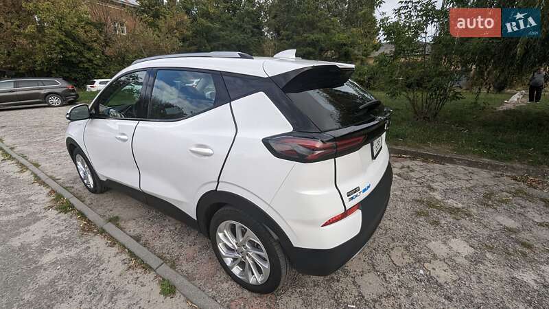 Внедорожник / Кроссовер Chevrolet Bolt EUV 2022 в Львове