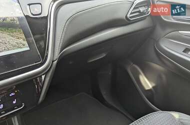 Внедорожник / Кроссовер Chevrolet Bolt EUV 2022 в 