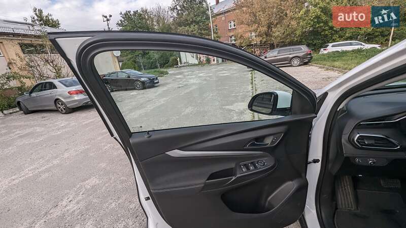Внедорожник / Кроссовер Chevrolet Bolt EUV 2022 в Львове
