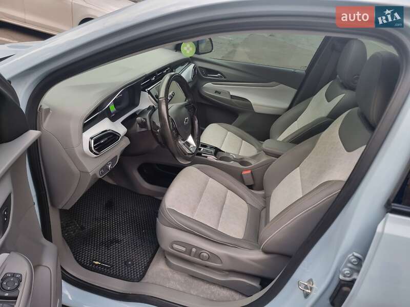 Внедорожник / Кроссовер Chevrolet Bolt EUV 2021 в Киеве