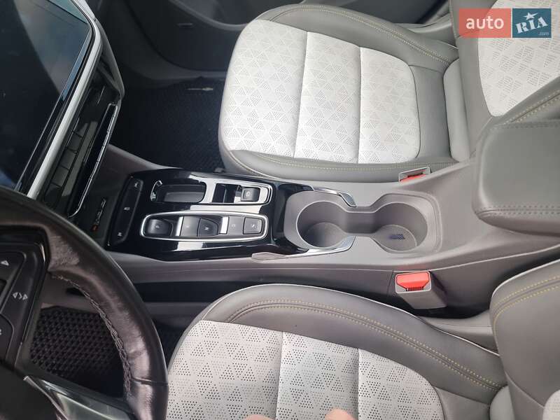 Внедорожник / Кроссовер Chevrolet Bolt EUV 2021 в Киеве