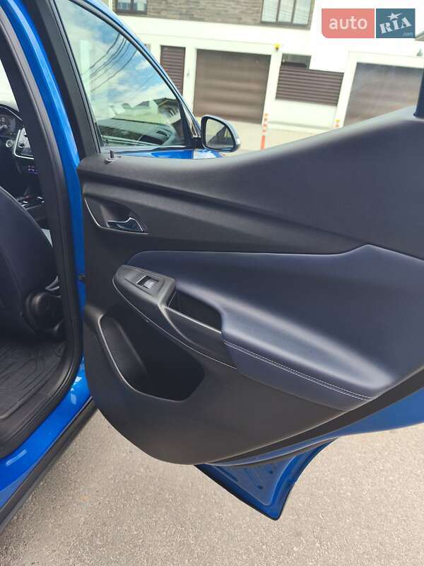 Позашляховик / Кросовер Chevrolet Bolt EUV 2021 в Києві фото 24 Позашляховик / Кросовер Chevrolet Bolt EUV 2021 в Києві