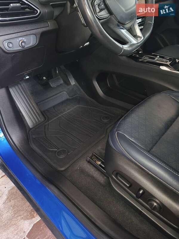 Позашляховик / Кросовер Chevrolet Bolt EUV 2021 в Києві фото 31 Позашляховик / Кросовер Chevrolet Bolt EUV 2021 в Києві