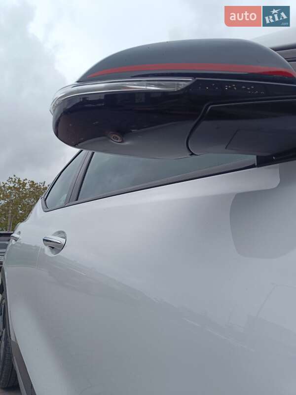 Внедорожник / Кроссовер Chevrolet Bolt EUV 2023 в Золочеве