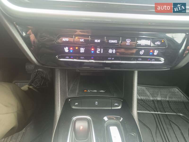 Внедорожник / Кроссовер Chevrolet Bolt EUV 2023 в Золочеве