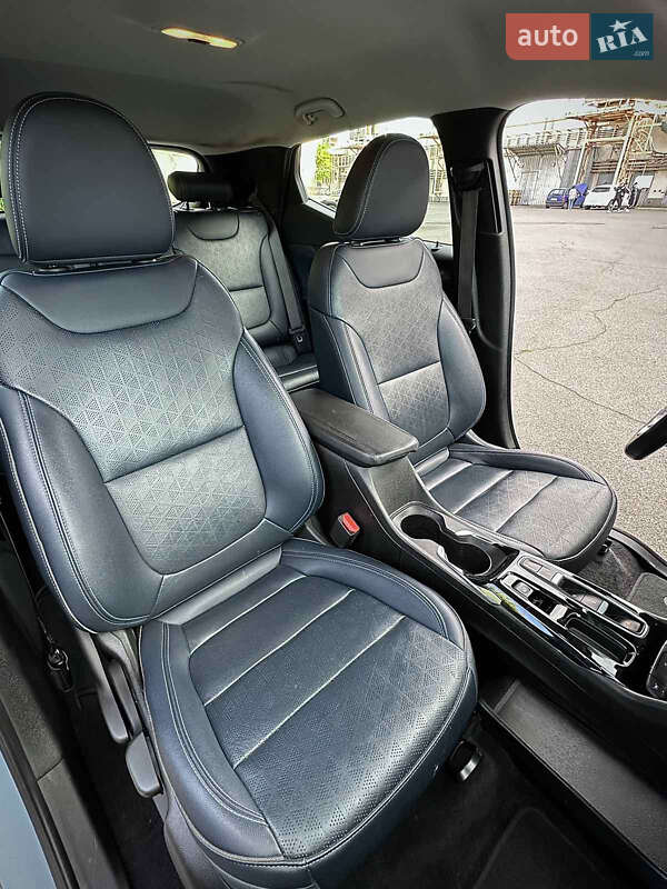 Внедорожник / Кроссовер Chevrolet Bolt EUV 2022 в Кривом Роге