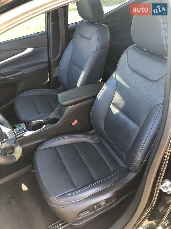 Внедорожник / Кроссовер Chevrolet Bolt EUV 2022 в Львове