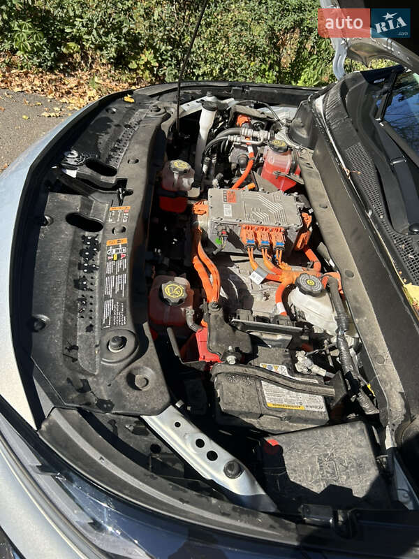 Позашляховик / Кросовер Chevrolet Bolt EUV 2023 в Києві