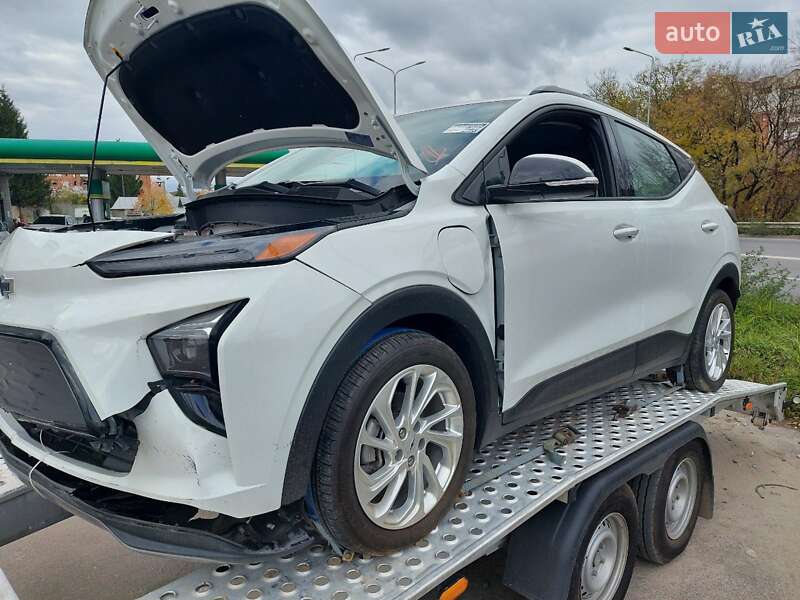 Позашляховик / Кросовер Chevrolet Bolt EUV 2022 в Тернополі