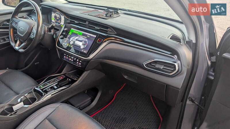 Внедорожник / Кроссовер Chevrolet Bolt EUV 2021 в Киеве