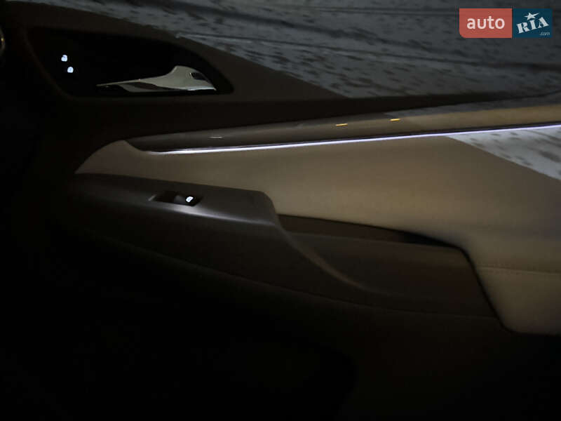 Позашляховик / Кросовер Chevrolet Bolt EUV 2022 в Львові