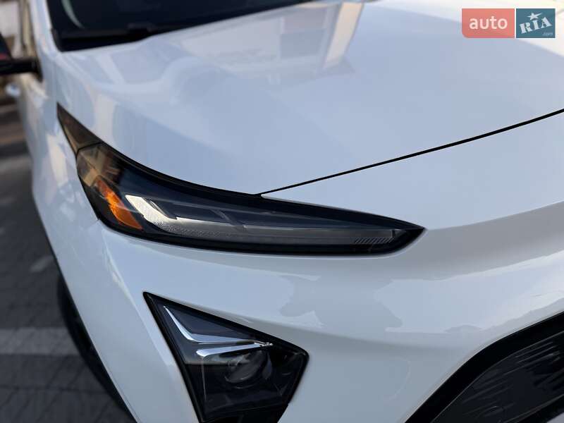 Позашляховик / Кросовер Chevrolet Bolt EUV 2023 в Дрогобичі