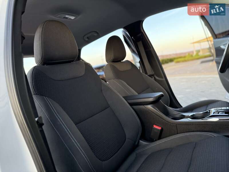 Позашляховик / Кросовер Chevrolet Bolt EUV 2023 в Дрогобичі