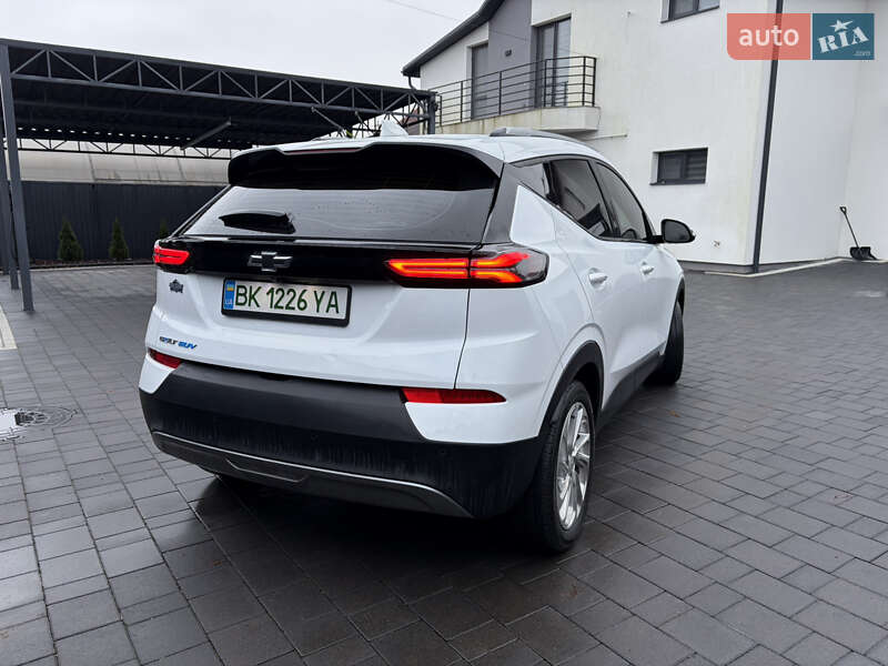 Позашляховик / Кросовер Chevrolet Bolt EUV 2022 в Рівному