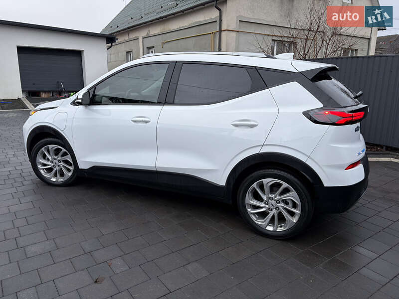 Позашляховик / Кросовер Chevrolet Bolt EUV 2022 в Рівному