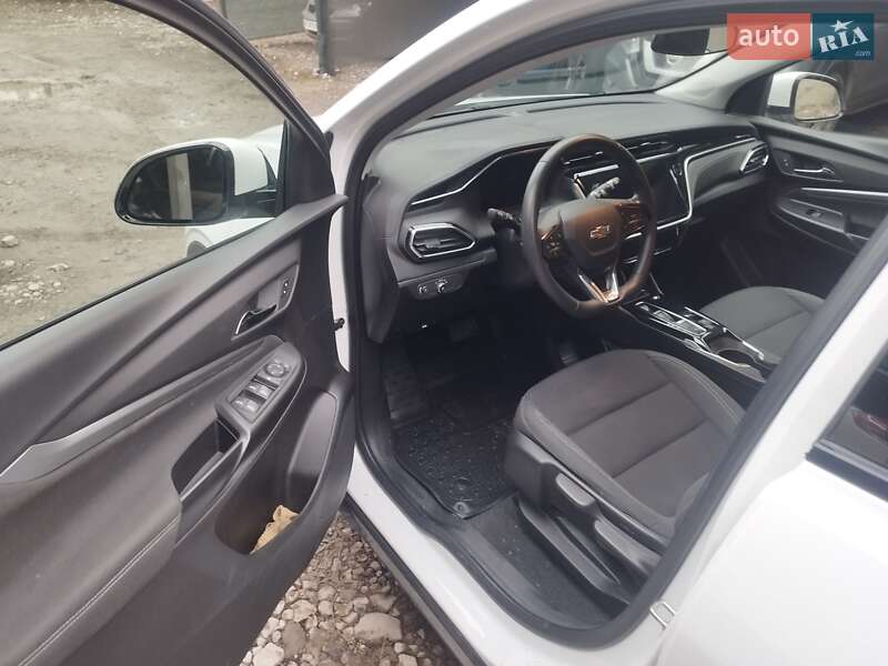 Внедорожник / Кроссовер Chevrolet Bolt EUV 2023 в Днепре фото 11 Внедорожник / Кроссовер Chevrolet Bolt EUV 2023 в Днепре