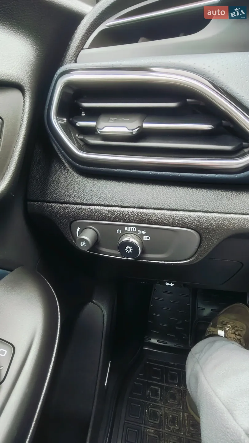 2022 Chevrolet Bolt EUV - мініатюра 39