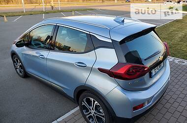 Хэтчбек Chevrolet Bolt EV 2017 в Киеве