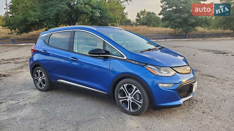 Хэтчбек Chevrolet Bolt EV 2017 в Изюме