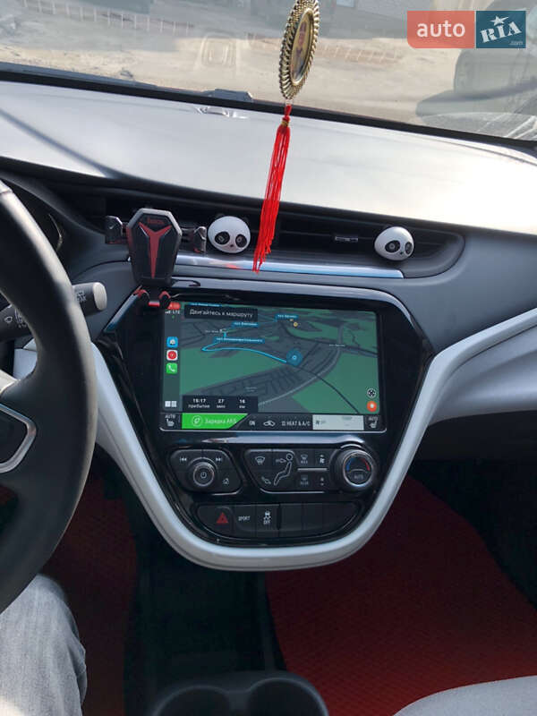 Позашляховик / Кросовер Chevrolet Bolt EV 2017 в Києві