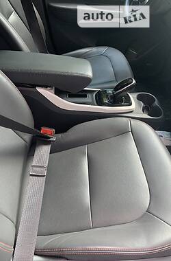 Хэтчбек Chevrolet Bolt EV 2017 в 