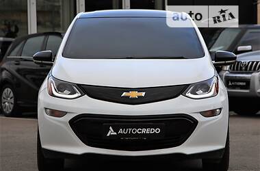 Хетчбек Chevrolet Bolt EV 2017 в 