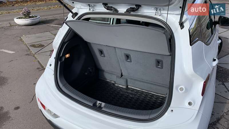 Хэтчбек Chevrolet Bolt EV 2020 в Каменском
