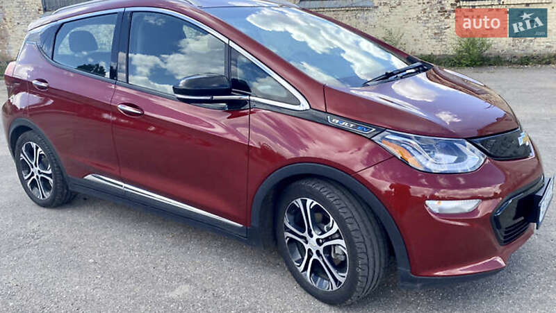 Хэтчбек Chevrolet Bolt EV 2017 в Киеве